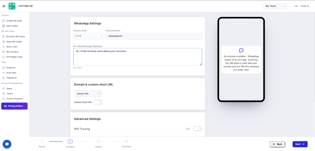 QR code editor Configure stage showing settings and destination fields