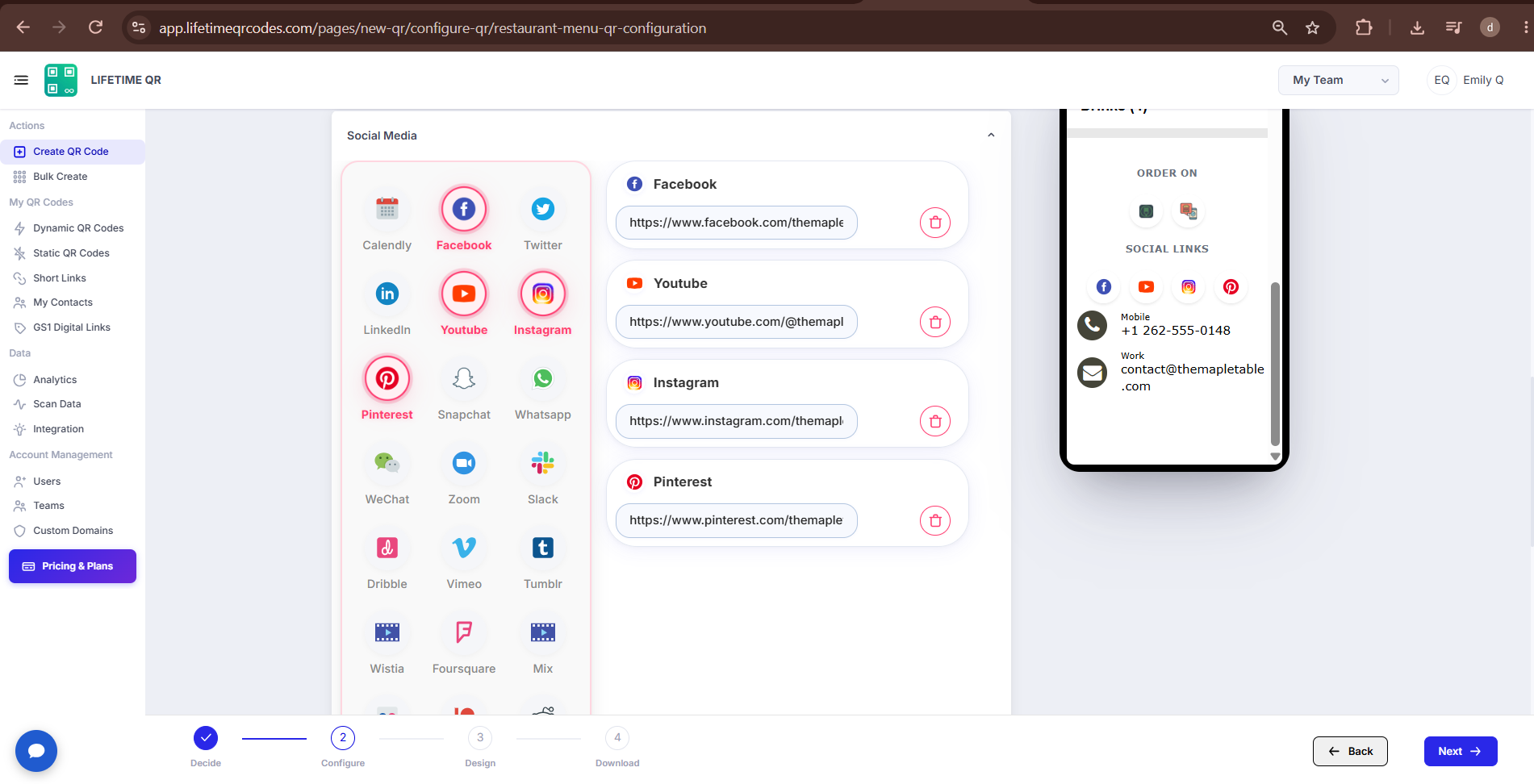 Social Media configuration panel with selectable platform icons and profile URL input fields
