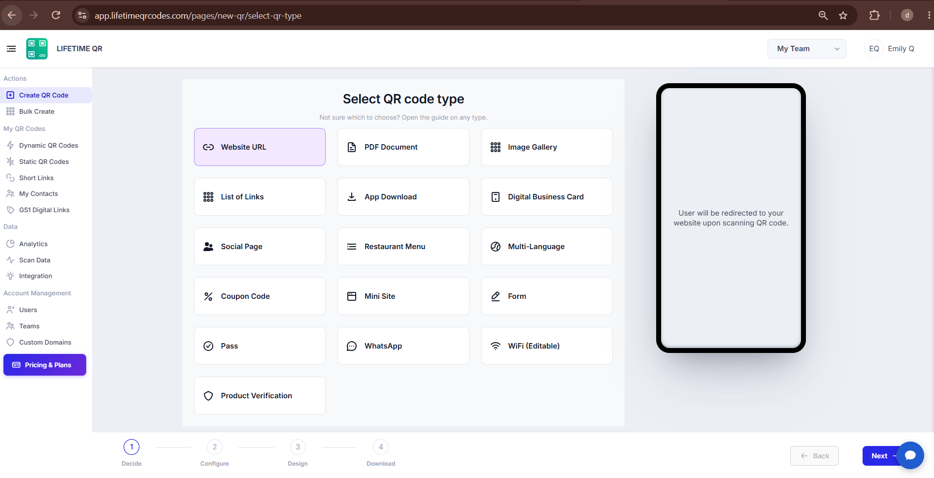 QR code type selection screen with Website URL highlighted